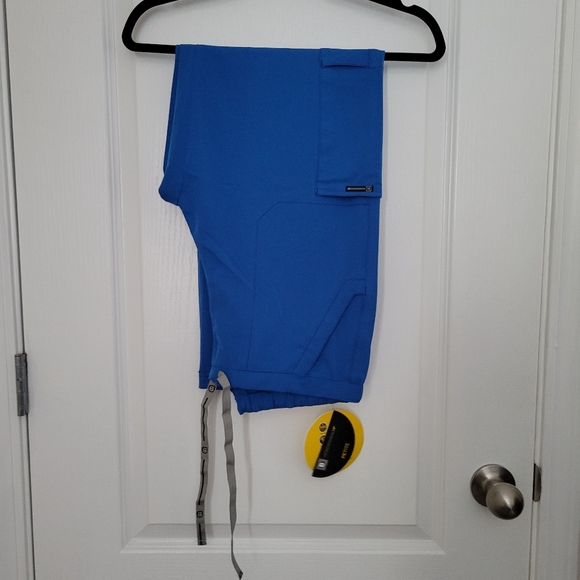Final Sale! NWT Medium Petite Wonderwink HP Scrub Bottoms - Picture 4 of 4